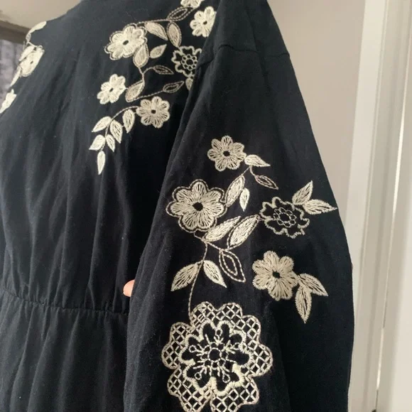 Embroidered LBD - Picture 3 of 5